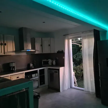 Flat With Sea View Appartement